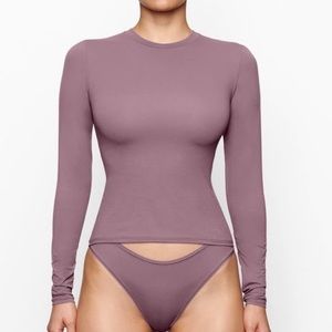 Skims Fits Everybody Long Sleeve